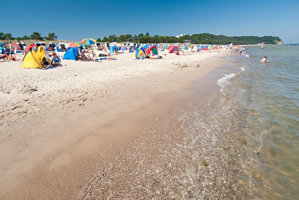 Strandhotel Seestern Baabe Bagian luar foto